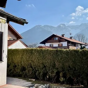 https://kleines-huschen-mit-bergblick.com-bavaria.com
