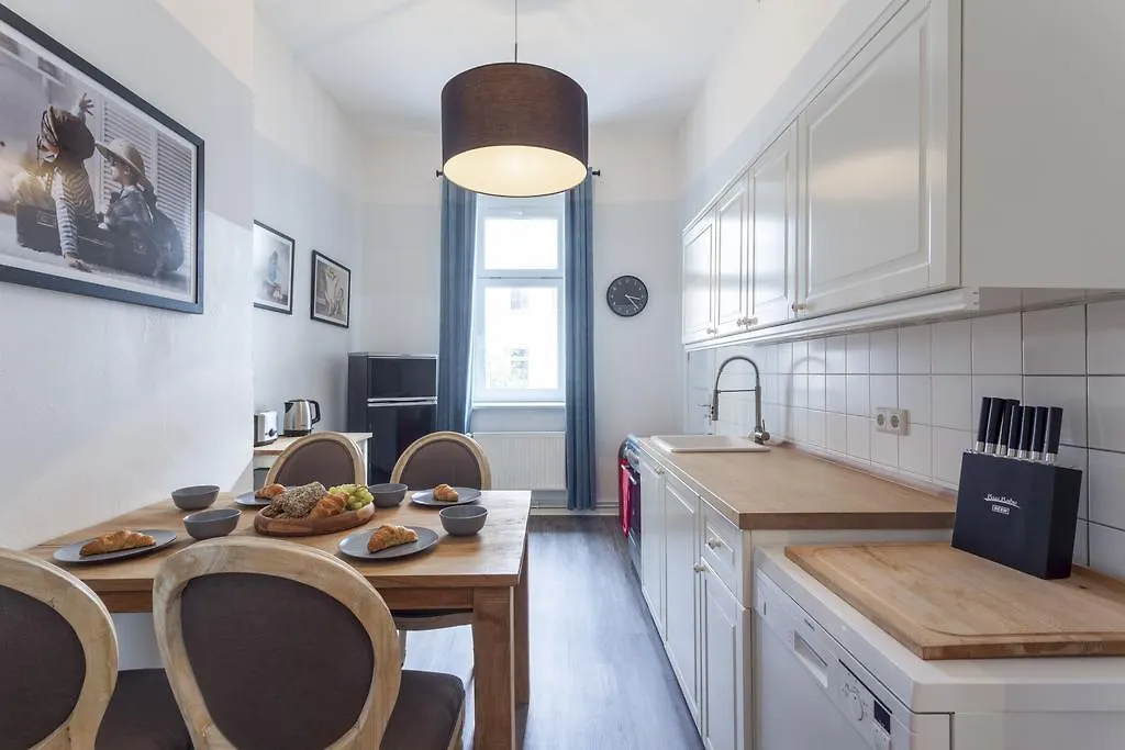 The Paul, Cozy 3 Bed Room Apartment In Prenzlauer Berg Up To 7Ppl Berlin